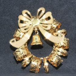 2010 Annual - Spiral Wreath